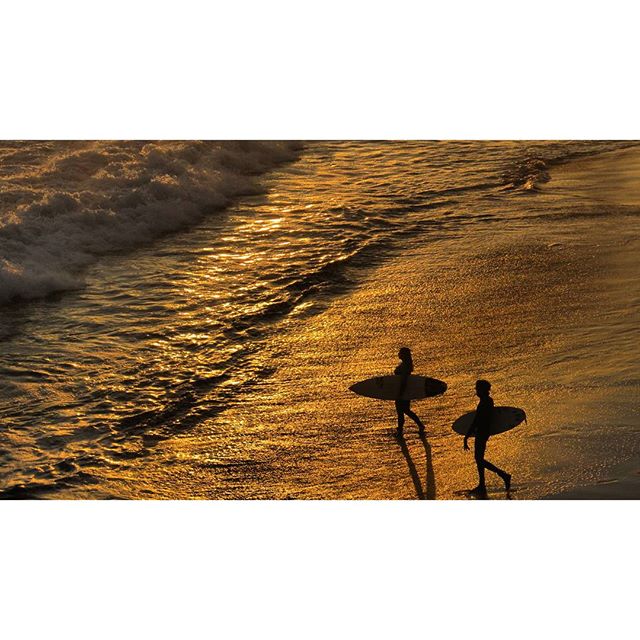  Es  tiempo de surf.#Santander #sardinero #playa #beach #surf #surfing #igerscantabria