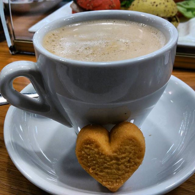  Café con corazón#cafe #coffee #coffeshop #corazon #heart #sweet