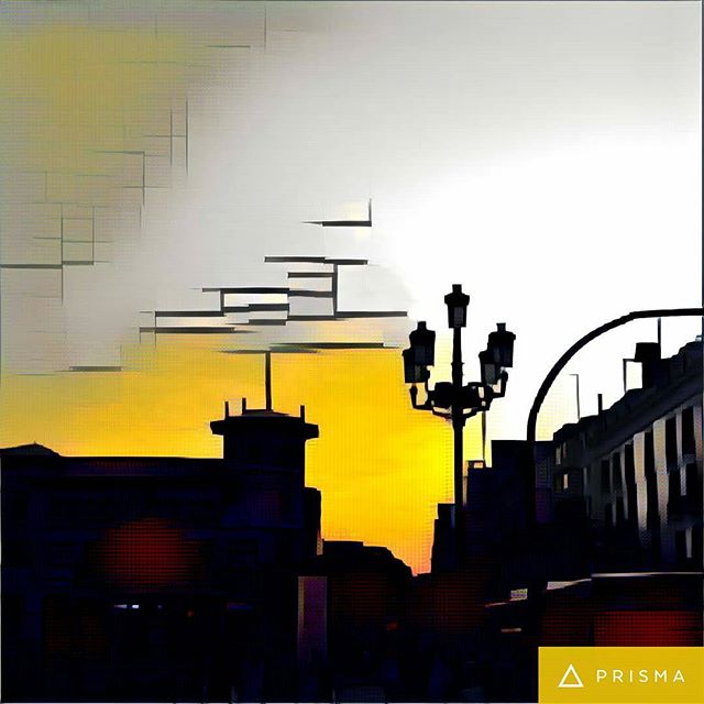 Made with Prisma