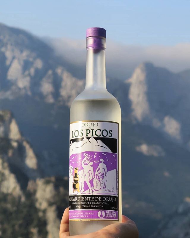 El orujo entre los picos
